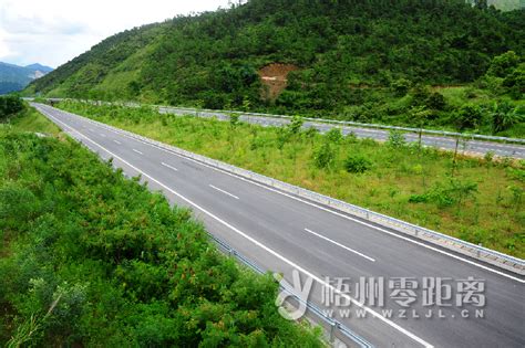 雲浮去梧州要多久？其實，這不僅是一段距離上的考察，更是對文化、歷史與自然風光的深度探訪。